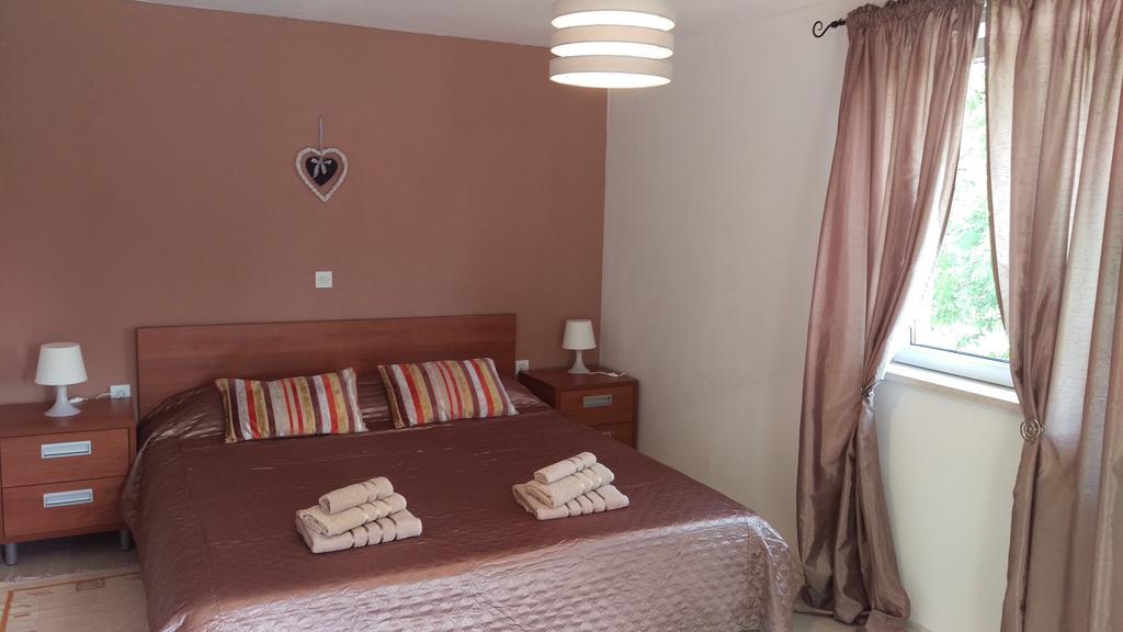 Apartment Casa Eni Drazice Екстериор снимка