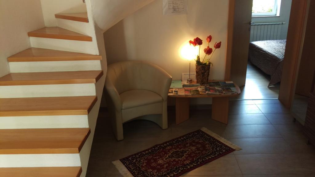 Apartment Casa Eni Drazice Екстериор снимка